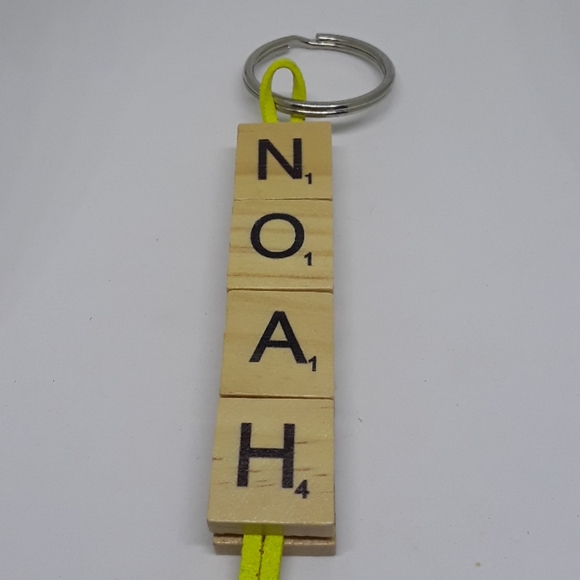 Handmade Name (Noah) keychain - Picture 3 of 4